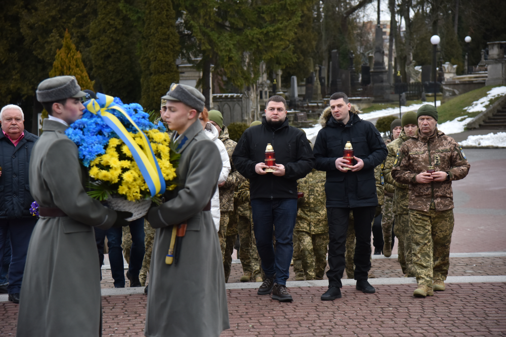 У Львові вшанували пам’ять Героїв Крут