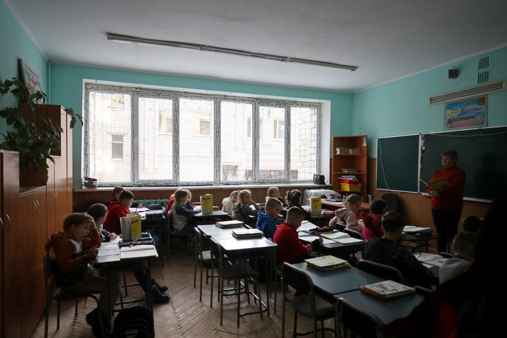 У Львові повернулися до навчання учні ліцею, який був пошкоджений внаслідок ракетної атаки