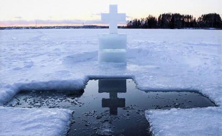 У Львові застерігають не пірнати у водойми на Водохреща