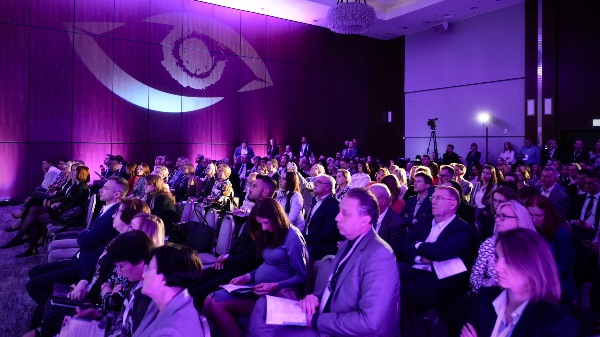 Представники Львівського медуніверситету взяли участь у світовому конгресі офтальмологів
