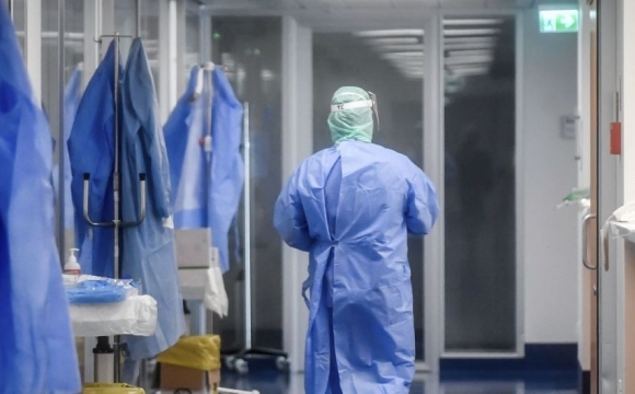 Двоє людей на Львівщині померли від грипу та коронавірусу