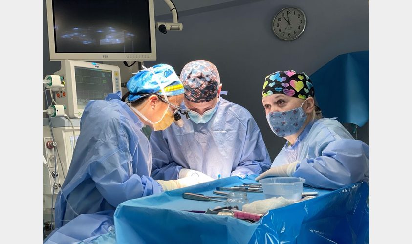 Американські хірурги прооперували у Львові 20 дітей з вадами обличчя