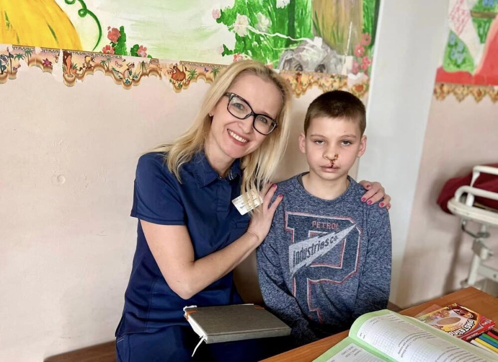 Львівські медики прооперували дитину із вродженим дефектом губи