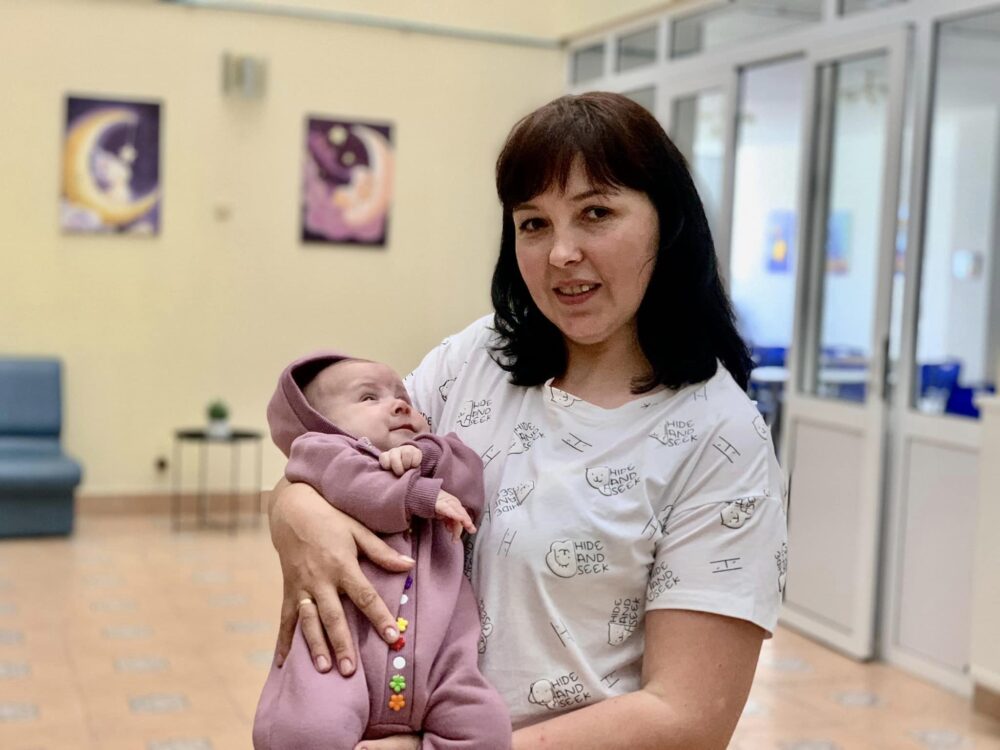 Львівські медики врятували немовля з патологією легень