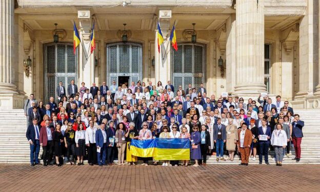 У Румунії триває саміт Світового конгресу українців