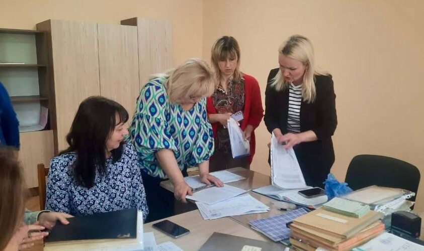 Нова директорка львівської школи № 96 продовжує працювати у навчальному закладі