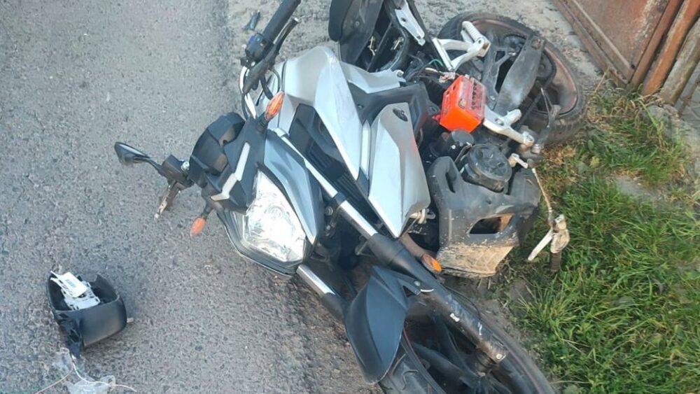 Водій мотоцикла потрапив у реанімацію внаслідок аварії біля Львова