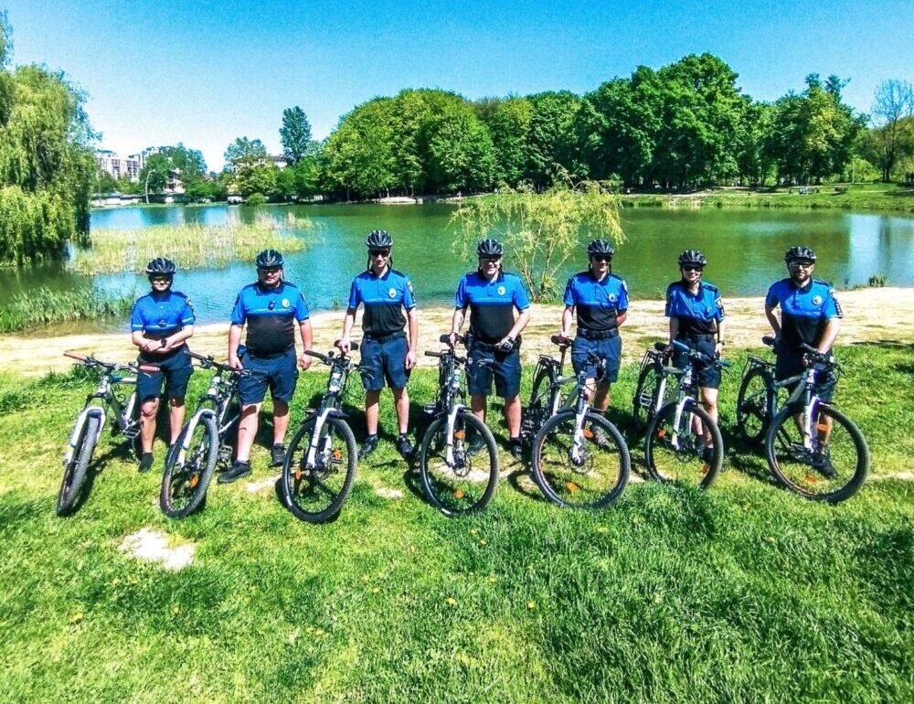 Патрульні поліцейські на велосипедах відновили роботу у Львові