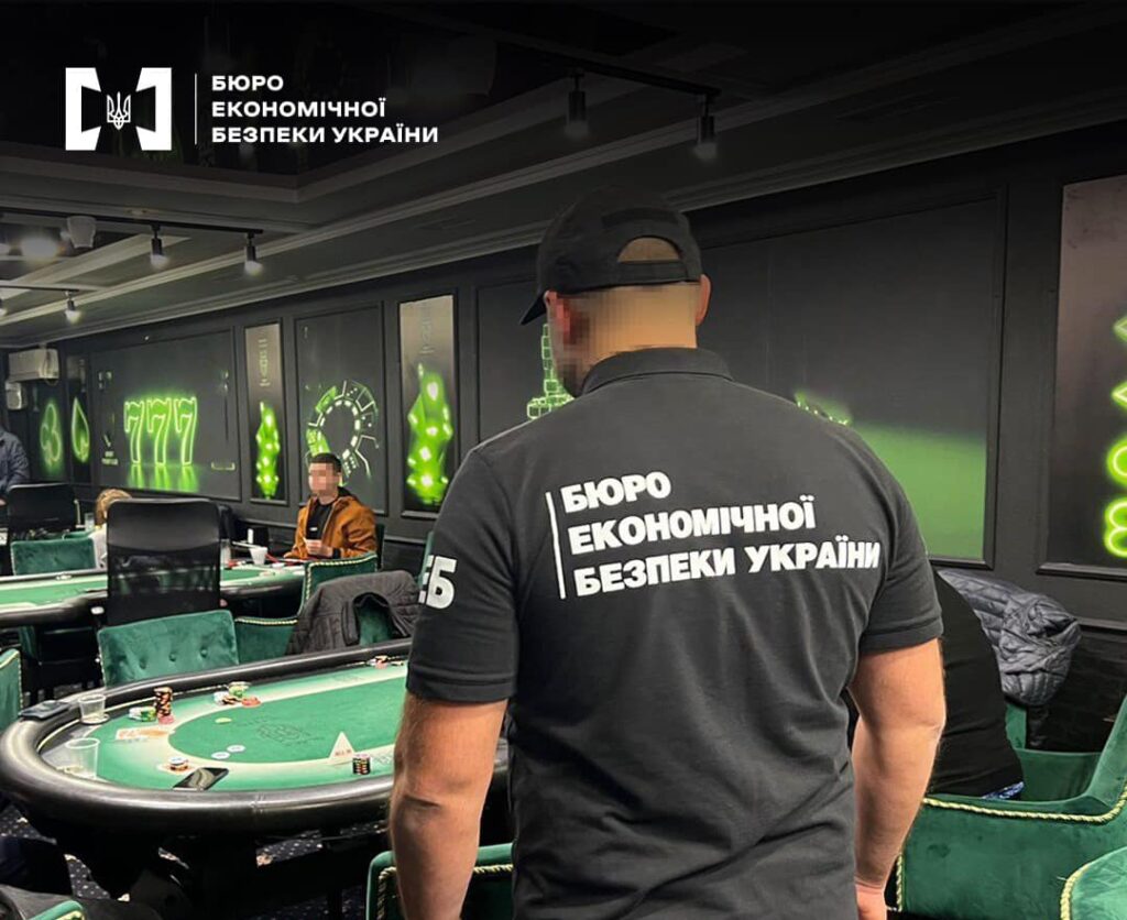 На Львівщині викрили мережу підпільних покерних клубів