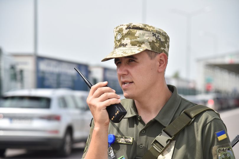 Прикордонники на Львівщині зупинили жінку, яка була у розшуку